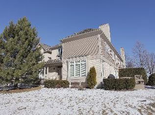 2511 Buckland Ln, Northbrook, IL