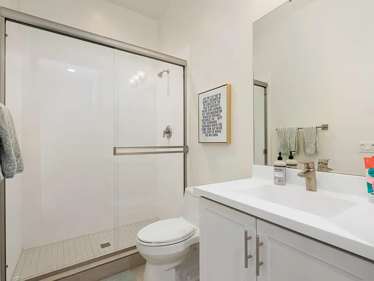 2802 Retreat Cir — Photo 21