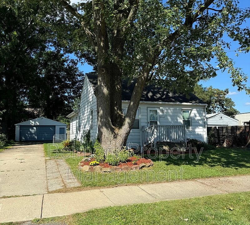 1st image of 20407 Deering St