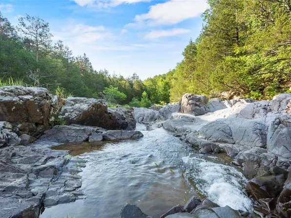 1307 Madison St #308, Marquand, MO 63655