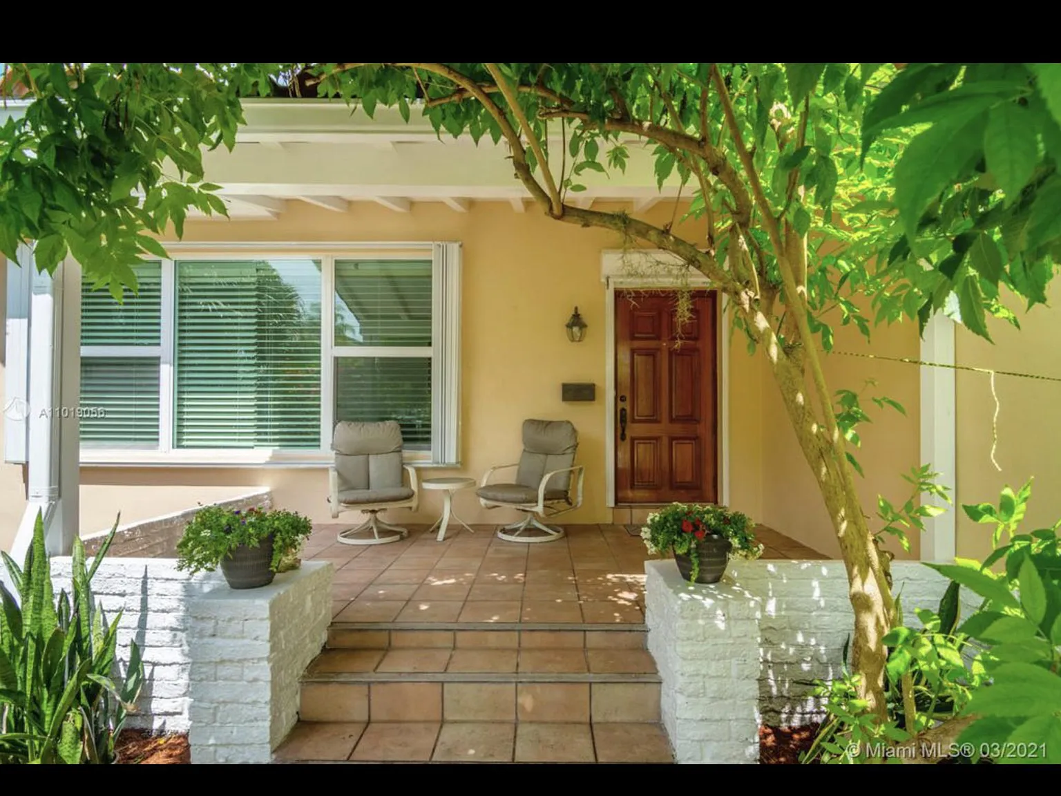 3 bed, 1632 sqft, $9,000 — Photo 4