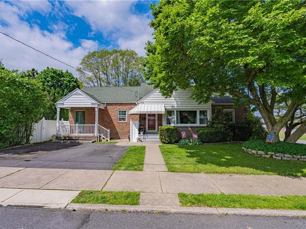 1052 N Kearney St, Allentown, PA 18109