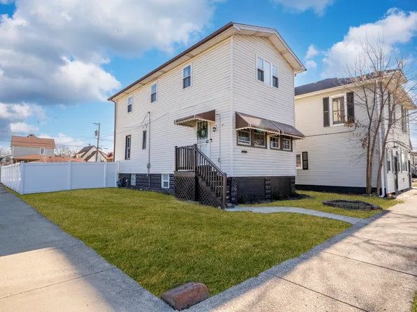 501 S 9th Ave, Maywood, IL 60153