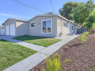 753-55 E Indian Rock Rd, Vista, CA 92084