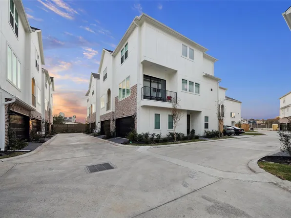 3067 Hicks St, Houston, TX 77007