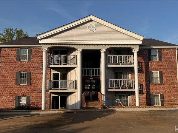 7409 Triwoods Dr APT I, Saint Louis, MO 63119