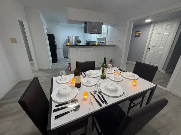 2615 E Mitchell St, Arlington, TX 76010