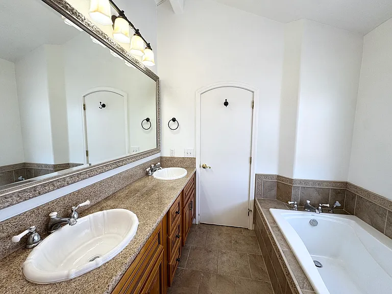 1555 Golfcrest Pl — Photo 27