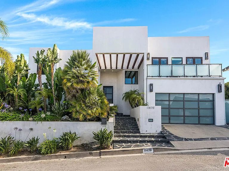 11470 Dona Evita Dr — Photo 5