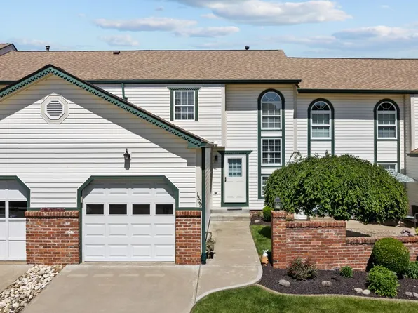 1329 Lexington Dr, Lawrence, PA 15055