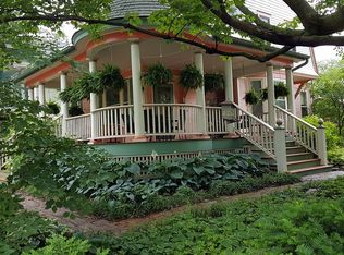 1501 E Grove St, Bloomington, IL 61701