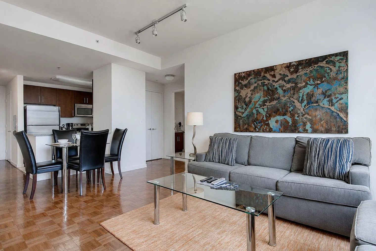 1 bed, 1.0 bath, 764 sqft, $7,686 — Photo 1