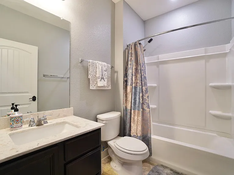 7016 Lickeen Ct — Photo 32