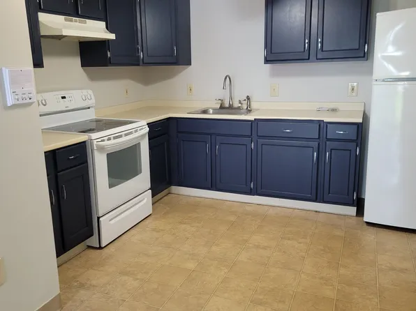 12 E Side Dr APT 324, Concord, NH 03301
