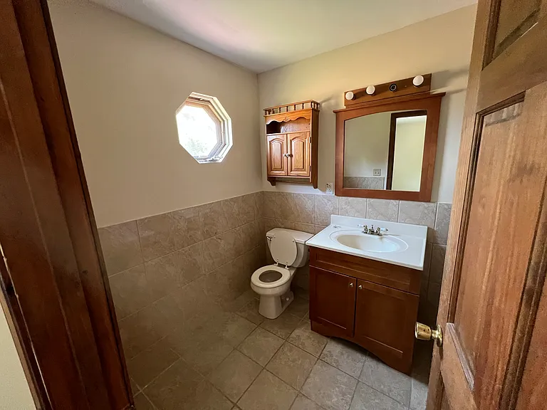 321 Quarry Rd — Photo 10