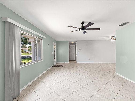 5th image of 8475 SE 137th Loop