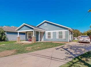 5221 Greenlee St, Fort Worth, TX 76112