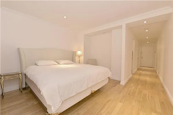 Sold by ADAR 2000 INC | media 4