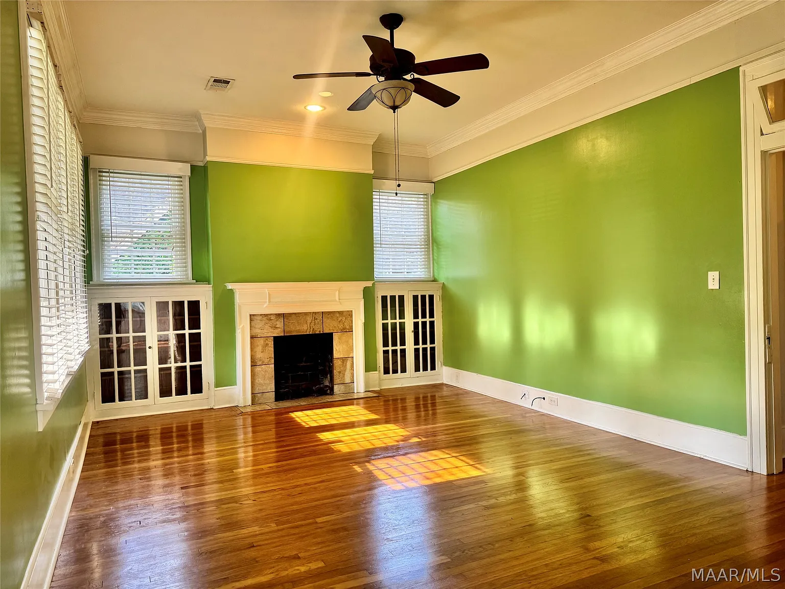 3 bed, 2.0 bath, 1640 sqft, $1,750 — Photo 4