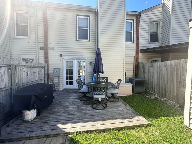 434 Wayman Ln — Photo 25