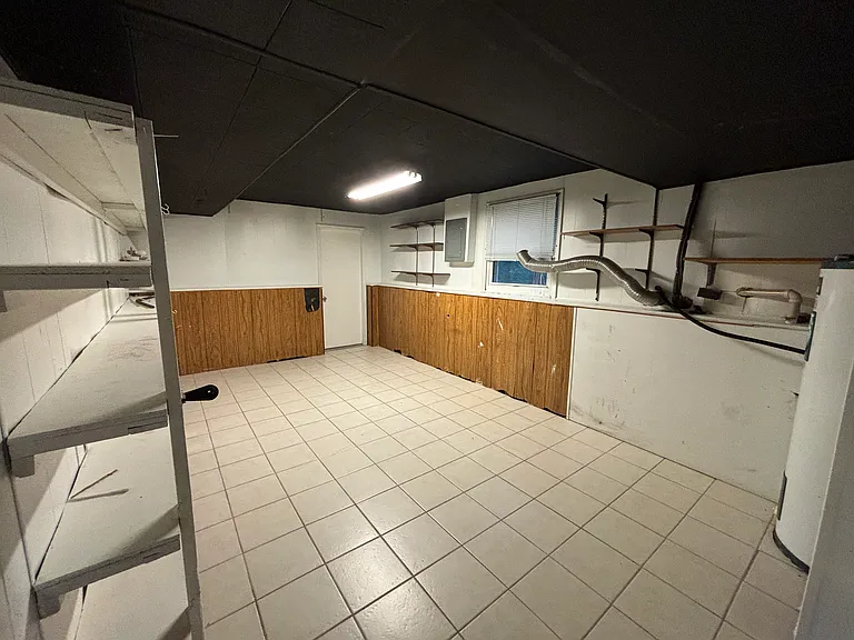 1603 Van Dyke Dr — Photo 17