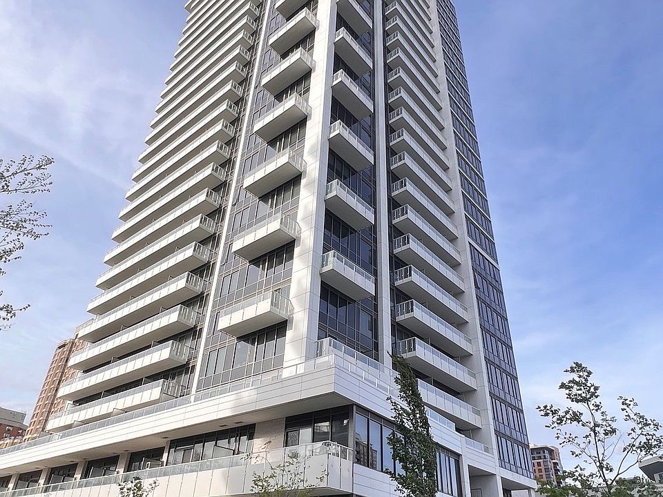 1st image of 75 Canterbury Pl #1909