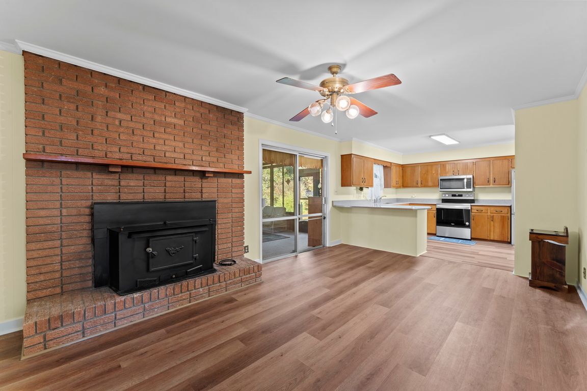 next background image