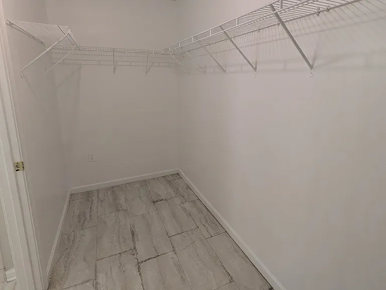 3523 Waterford Oaks Dr — Photo 20