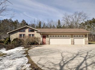 W4062 Timber Trl, East Troy, WI 53120
