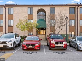 6942 Hanover Pkwy APT 301, Greenbelt, MD