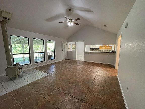 4th image of 5001 Blue Bluff Rd