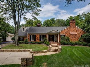 2212 Ferncliff Rd, Charlotte, NC 28211