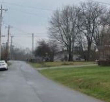 Exterior Neighborhood (street photo)