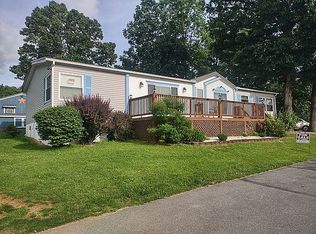94 Appomattox Dr, Martinsburg, WV 25403