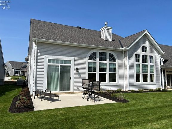 3rd image of 4838 Tradewinds Dr