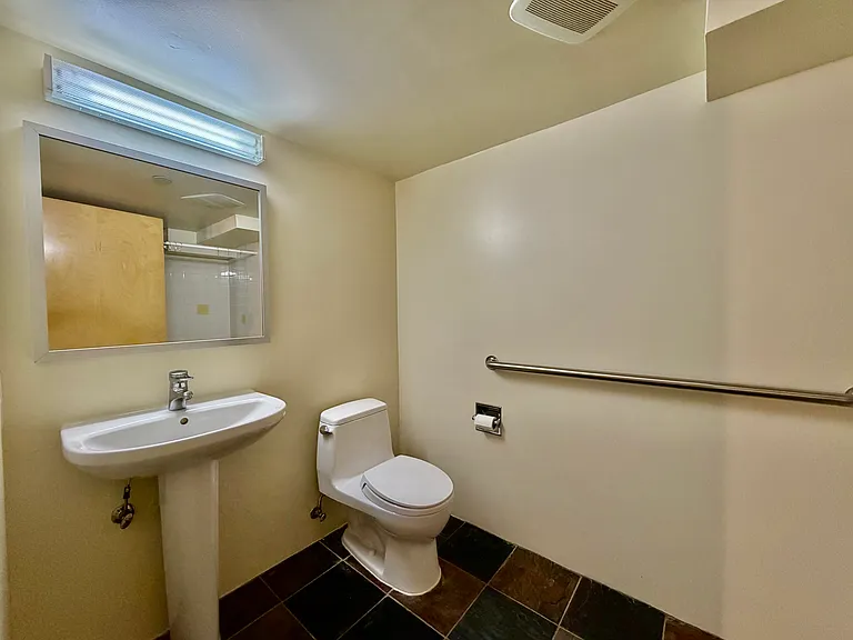 575 Harrison Street — Photo 12
