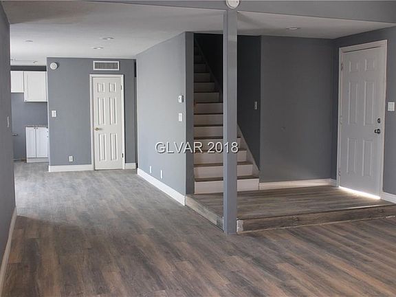 5th image of 3832 Arizona Ave