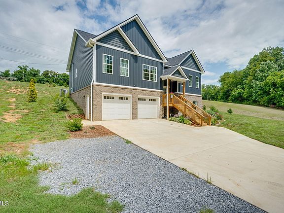 3rd image of 2155 Carroll Creek Rd