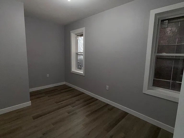 113 Elizabeth Ave #A — Photo 4