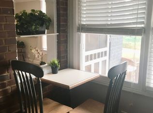 306 S Holland St #1B-1BA-550SQFT, Dallas, NC 28034