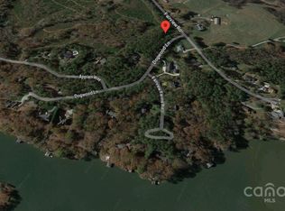 102 Dogwood Ln, Shelby, NC 28150