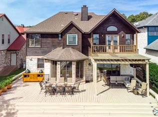 112 Tiffany Ln, Kemp, TX 75143