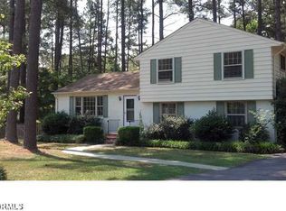 11025 Sydelle Dr, North Chesterfield, VA 23235