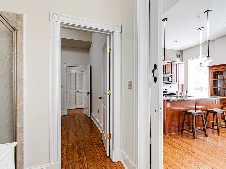 3216 E Broad St #A — Photo 6