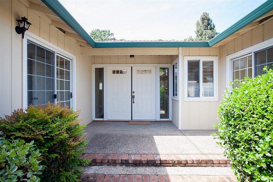 2nd image of 7960 Driftwood Way