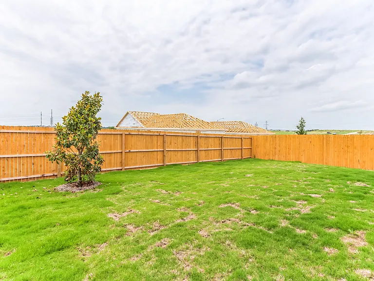 9781 Skyhawk Ave — Photo 19