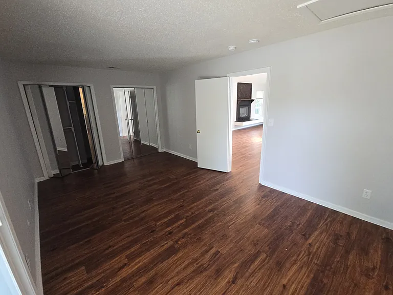 5360 Chatham Hall Dr — Photo 16
