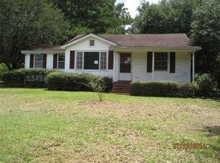 1610 W Poplar St, Griffin, GA 30224