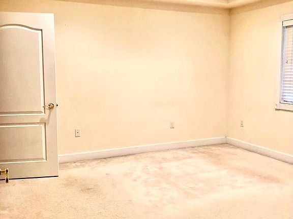 5th image of 13133 Little Hayden Cir