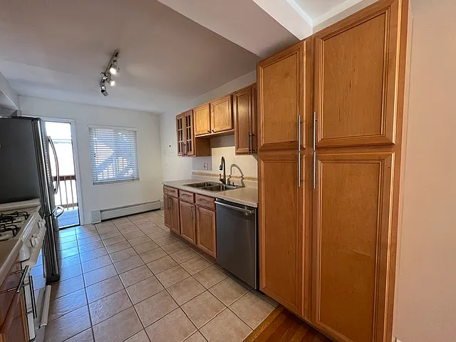 6350 N Ridgeway Ave #2S — Photo 19